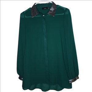 APT. 9 Elegant Green Blouse with Black Collar